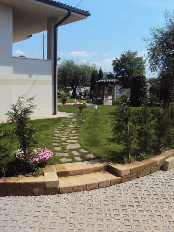 B&B Rosa Del Garda Lazise Esterno foto