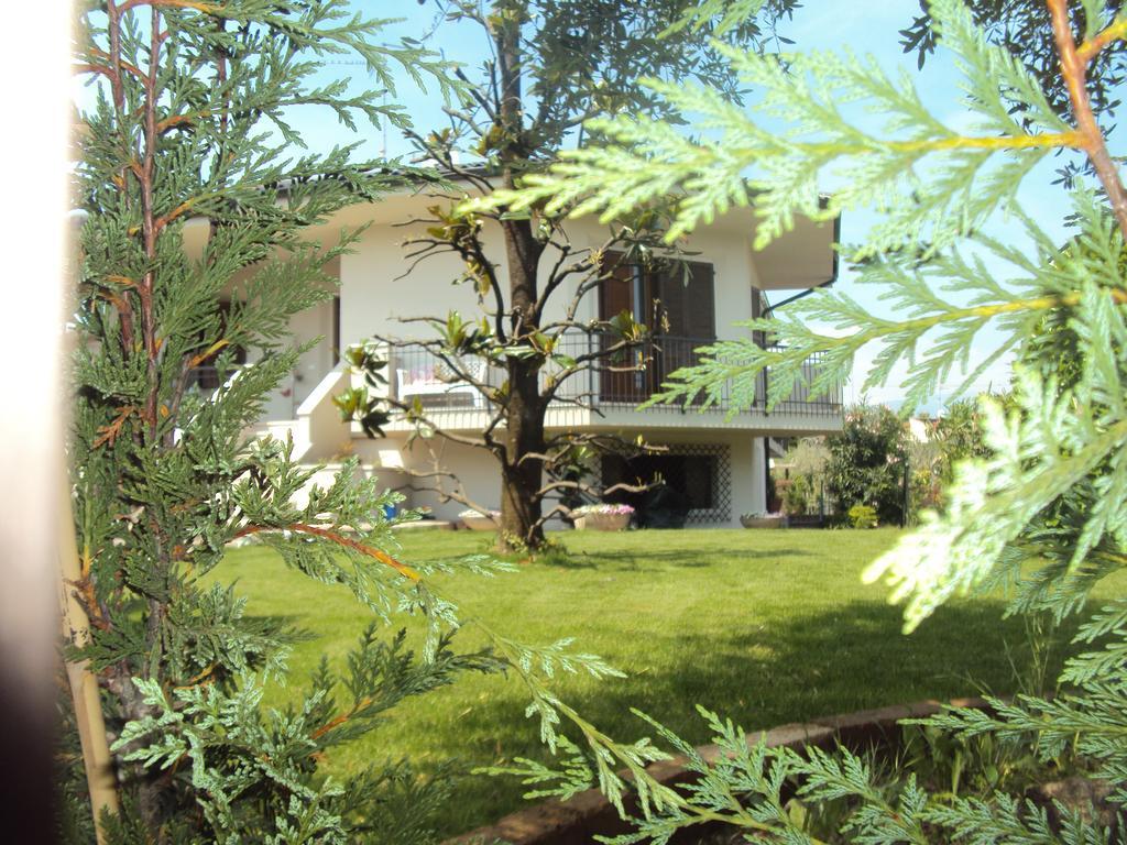 B&B Rosa Del Garda Lazise Esterno foto